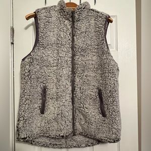 Thread & Supply Vest